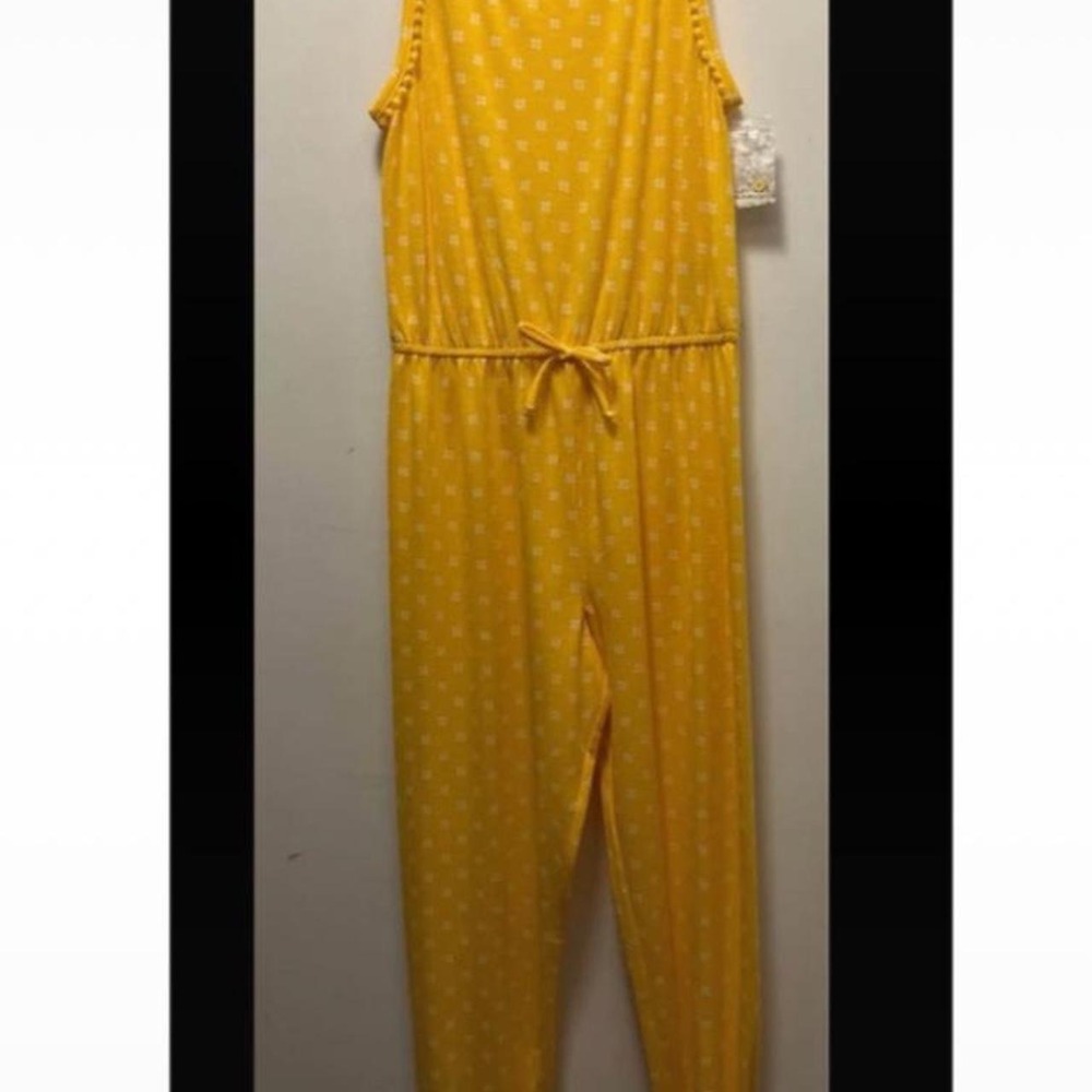 Girls Mudd jumpsuit. Size: L